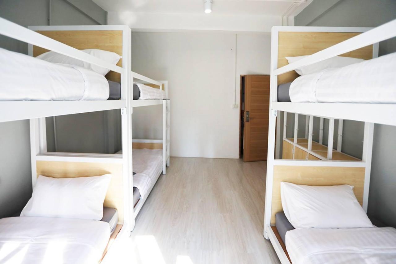 Local Time Bangkok Hostel&Cafe Экстерьер фото