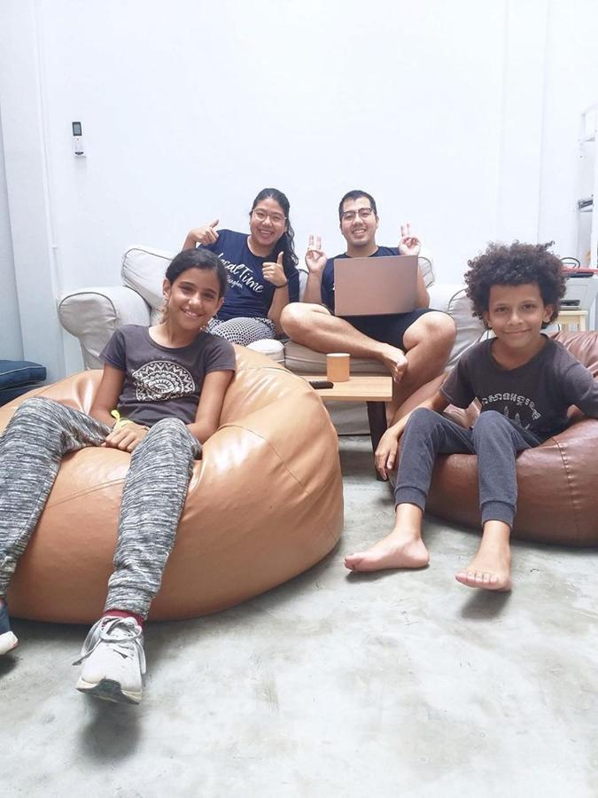 Local Time Bangkok Hostel&Cafe Экстерьер фото